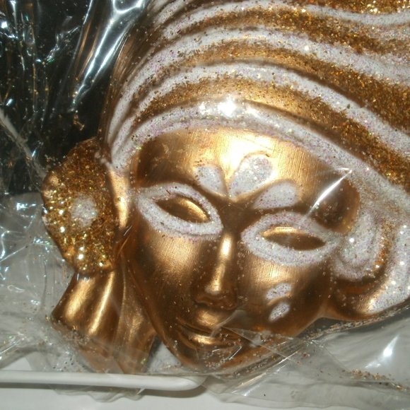 2 Pair Gold Tone Venetian Mask Christmas Ornament - Picture 2 of 3